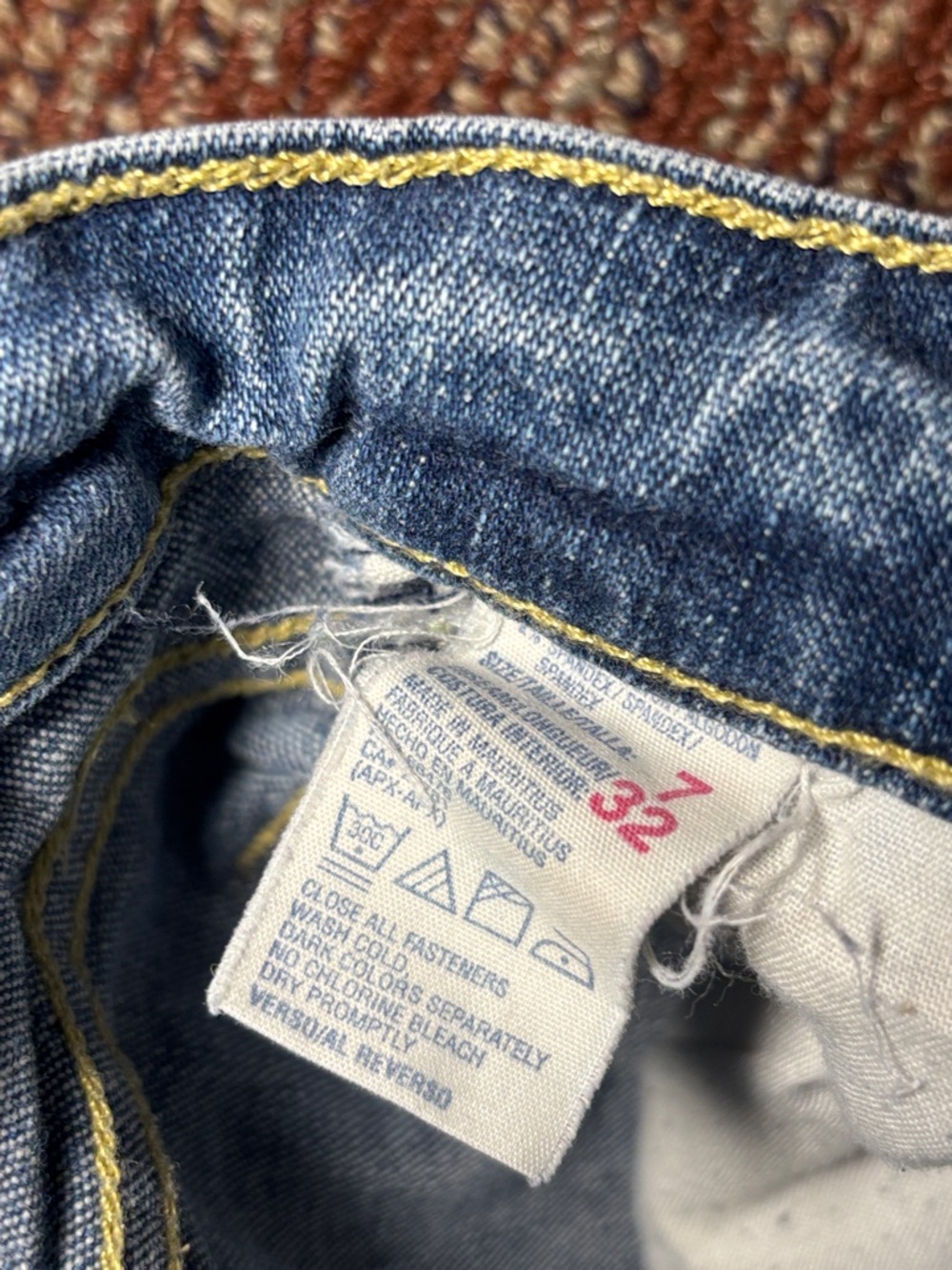 Vintage Y2K Tommy Hilfiger medium wash stretch bootcut jeans Womens 7/32 - Picture 9 of 15